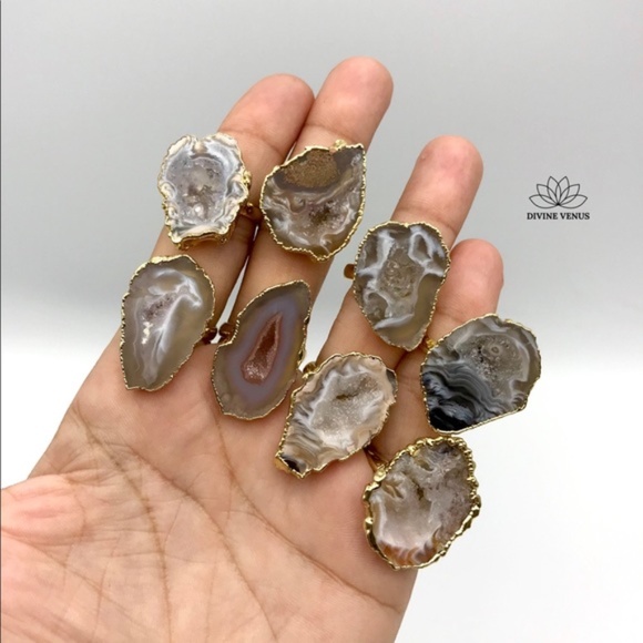 Druzy Agate Ring | Gold Plated Brass & Druzy Agate - Picture 6 of 8